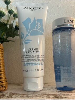 Lancome Crème Radiance Gentle Cleansing Cream & makeup remover